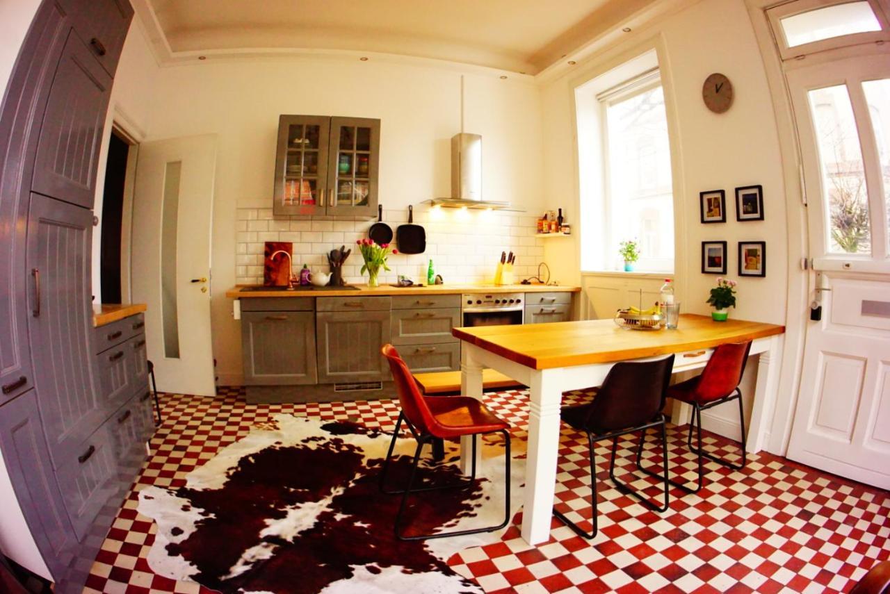Grosszuegige 185M2-Altbauwohnung In Bestlage 7Zimmer-2Baeder-2Kuechen-2Wcs Hamburg Zewnętrze zdjęcie